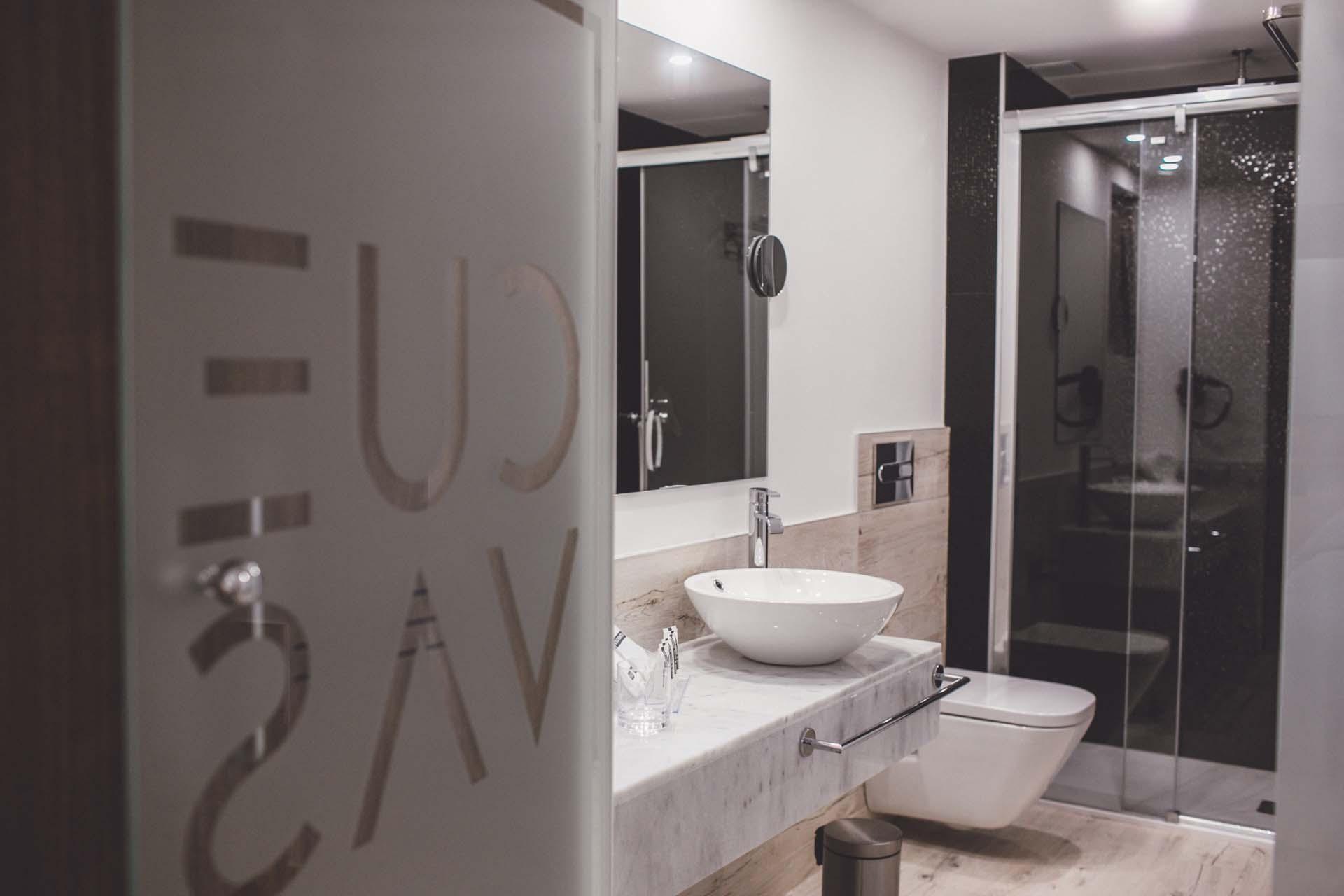 Hotel Cuevas - Adults Only Santillana del Mar Exterior photo